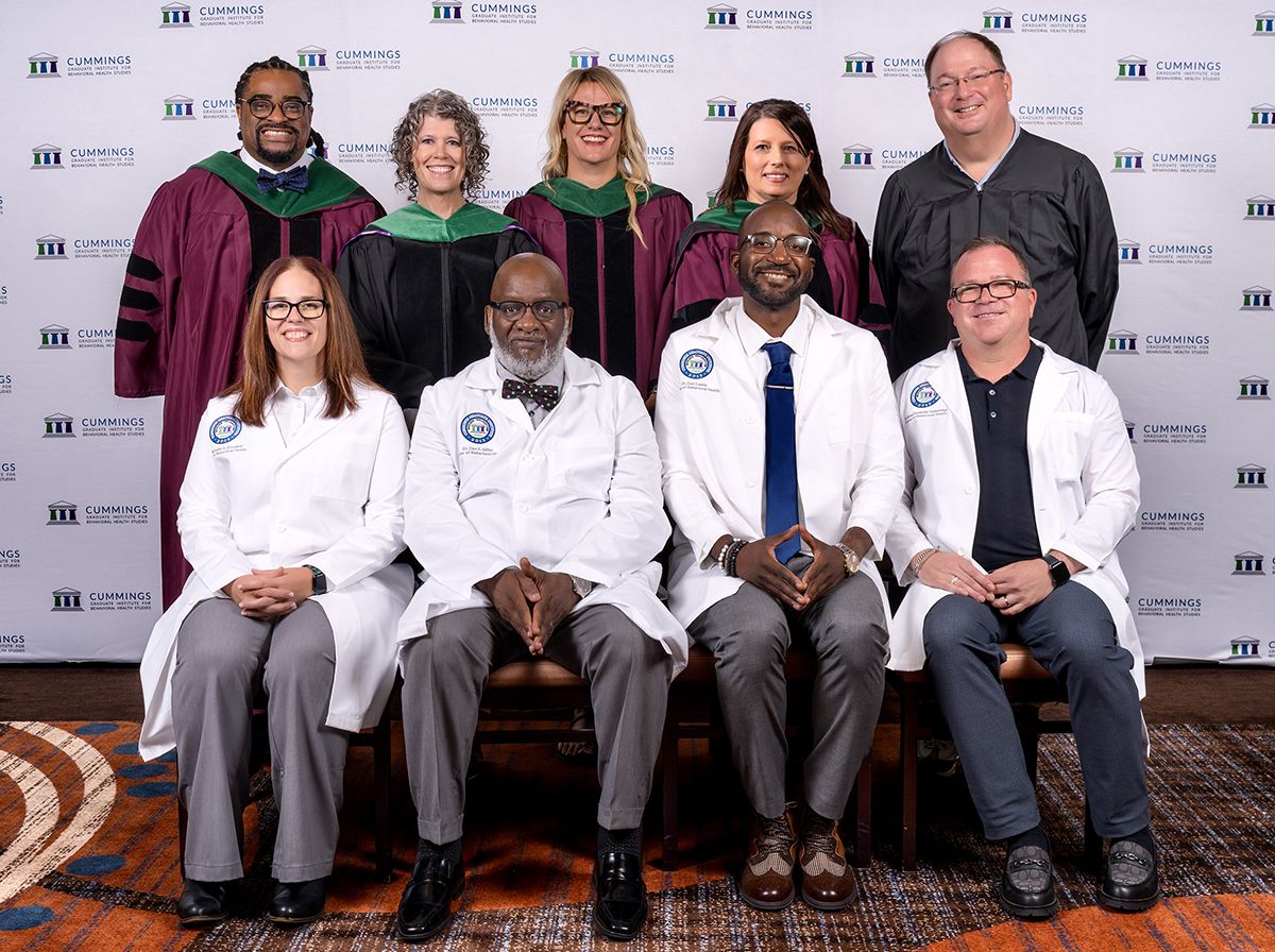 DBH Graduates with Academic Leadership and Faculty