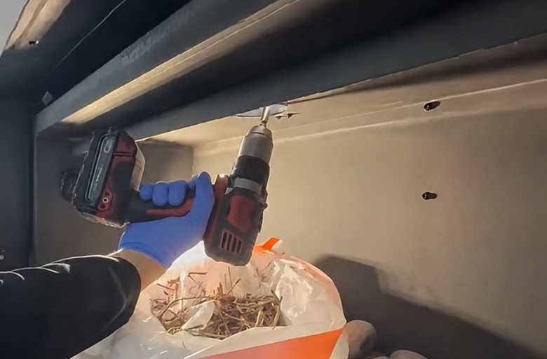 Blockage Removal Caused by Bird Nesting
